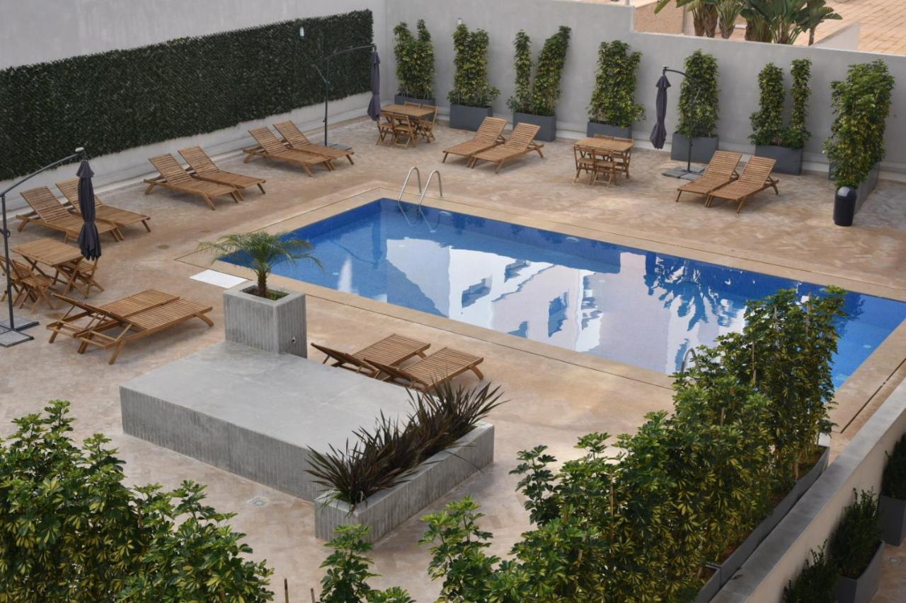 Lovely Apartment With Pool & Gym 케니트라 외부 사진