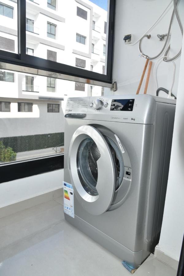 Lovely Apartment With Pool & Gym 케니트라 외부 사진